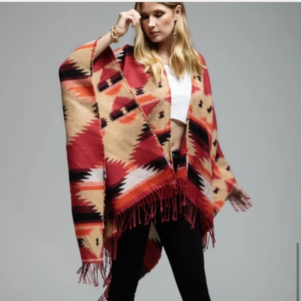 Last 1 New Southwest Print Ruana Wrap with Fringe it’s so soft! - Picture 4 of 6